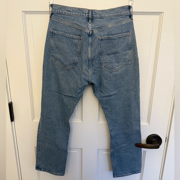 AGOLDE Riley Ripped Super High Waist Crop Straight Leg Jeans in Whiplash - Picture 8 of 13